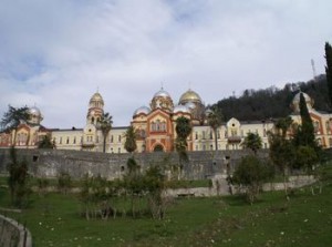 Athos kolostor (Abházia), történelem, elhelyezkedés, vélemények, fotók