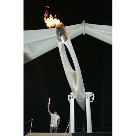 Flacăra olimpică este interesantă! (Foc) Flacăra olimpică este interesantă!