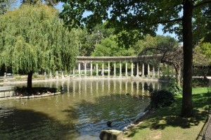 Park Monso - insulă de confort și liniște în inima Parisului