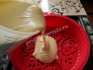 Пиріг на основі йогурту - приготуй просто і смачно!