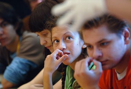 De ce studenții moderni sunt infantile, apolitice și se tem de proteste? Societatea rusă