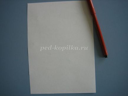 Mesterségek március 8-a kezét a fiatalabb csoport óvoda (kártyák március 8 kezével) Mesterségek március 8 kezét a fiatalabb csoport az óvoda