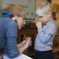 Ajutarea unui copil cu simptome de laringospasm