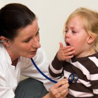 Допомога дитині при ларингоспазме симптоми