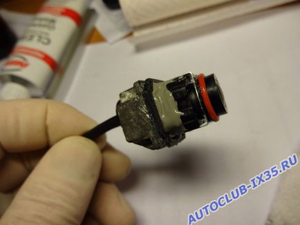 Repararea aparatului de fotografiat din spate auto hyundai ix35 (henday them35)