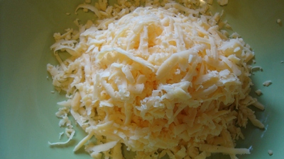 Hal sült sajttal