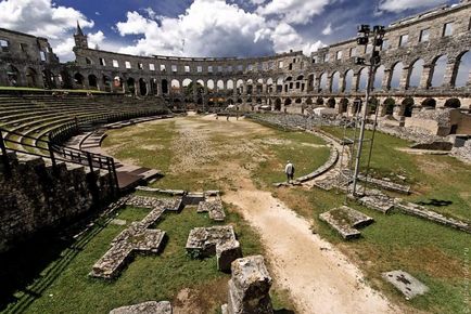 Amfiteatrul roman al orașului Pula