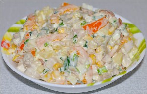 Salata cu rețete de gătit de pui afumat cu fotografie