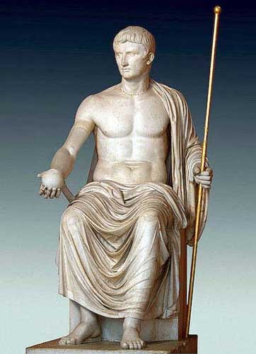 Sculptural portret în Roma învecinată - răscrucea de modă