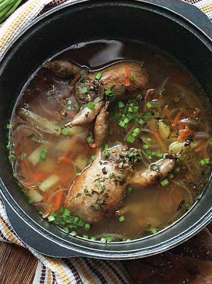 Суп з фаршированими перепілки (узбецька кухня)