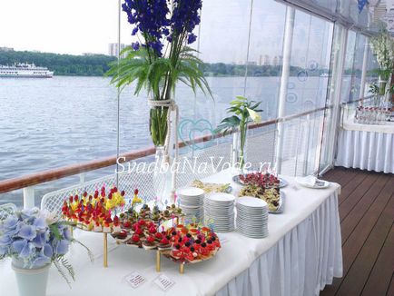 Nuntă de banchet pe barcă