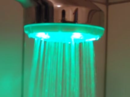Світлодіодна насадка на душ led shower, багато відгуків