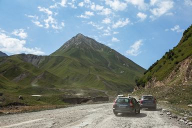 Тест-драйви та статті про лада пріора