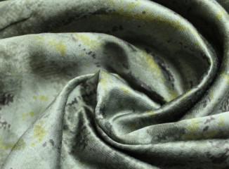 Fabric Memória leírása a tulajdonságait az anyag értékelés (Memory szövet húzódik, vagy sem) Fabric Memory leírás, jellemzők, az értékelés anyag