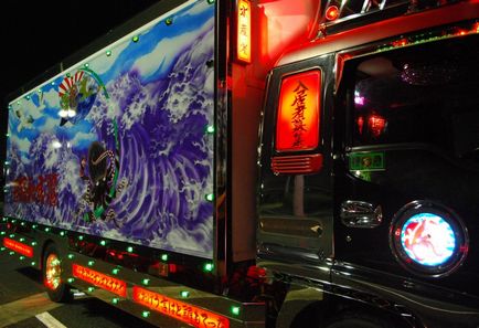 Tuning în decorații de camioane japoneze - știri în fotografii