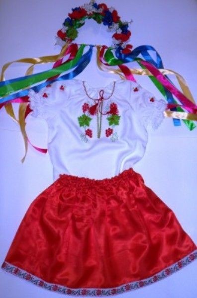 Costume pentru copii din Ucraina