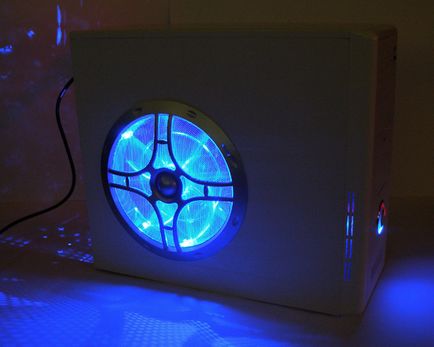Telepítés egy nagy rajongója a házban, hogy a legjobb modding helyén (Globefan 220mm kék) Telepítés egy nagy rajongója a házban, a legjobb hely modding