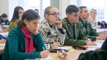 Facultățile militare din universitățile din Belarus