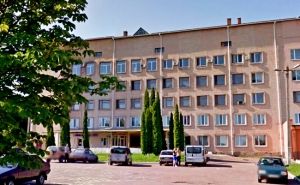 În spitalul orașului Prilutsk, există o schemă de pompare a banilor de la pacienții din afara orașului.