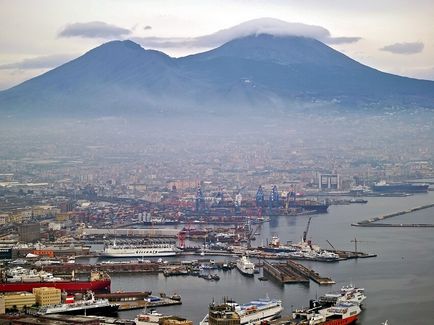 Vulcan Vesuvius, fapte interesante în Italia, erupție, fotografie