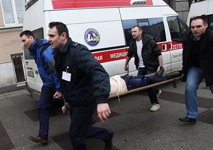 A robbanás a szentpétervári metró (metró) A robbanás a metró St. Petersburg