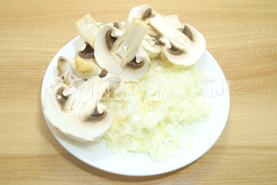 Запечені млинці з куркою і грибами - покроковий рецепт з фото випічка