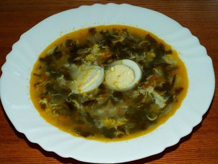 Borsch verde cu castravete