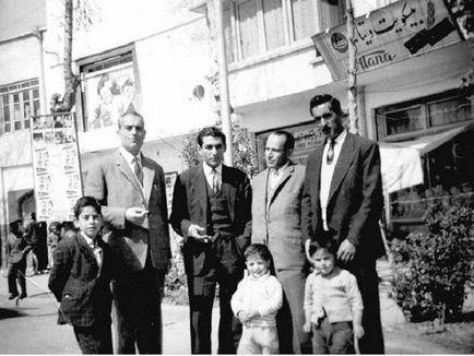 18 Fotografii rare care descriu viața de zi cu zi în Iran în anii 1960