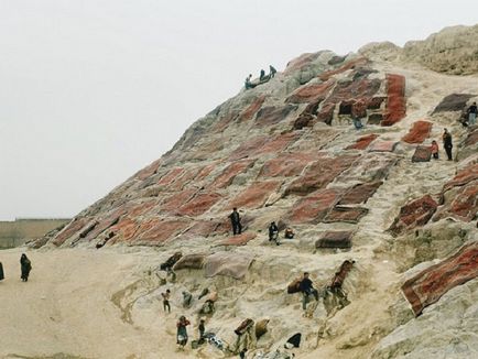 18 Fotografii rare care descriu viața de zi cu zi în Iran în anii 1960