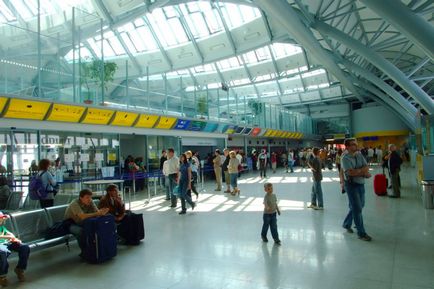 Аеропорт Брно-Туржани як дістатися l інформація для туристів