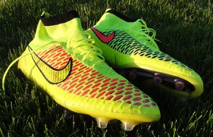 Детальний огляд nike magista