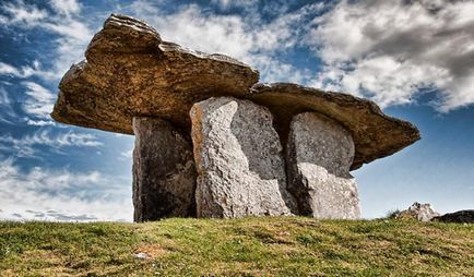 Dolmen megalitok, a változó sorsa