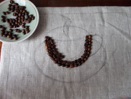 Цей майстер-клас з фото та описом навчить як робити кавові картини із зерен кави для кухні