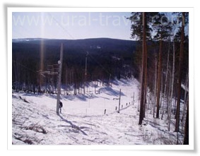 Гірськолижний курорт гора тепла