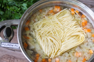 Грибний суп з локшиною - покроковий рецепт з фото як приготувати