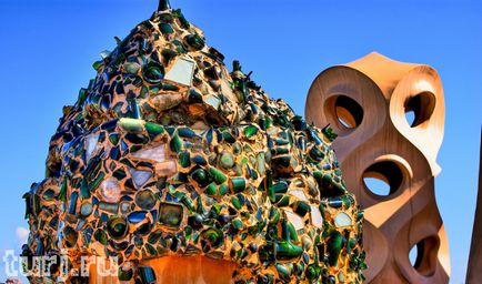 Spania, Barcelona, ​​la pedrera sau casa care a construit Gaudi