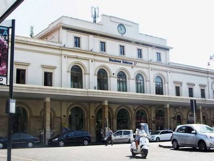 Cum să ajung de la Napoli la Atrani (Amalfi), călătoriile mele