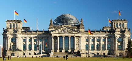 Cum să urcați în Reichstag în Berlin - Dmitri Volotko