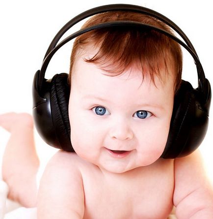 Як розвивається слух у дитини