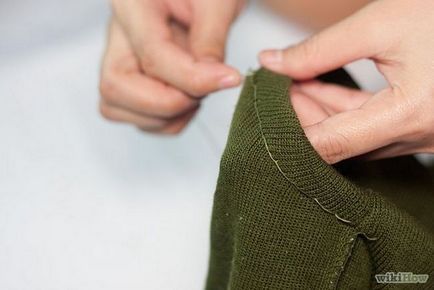 Як зробити гетри зі старого светра
