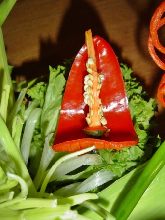Карвінг - композиції з овочів та фруктів