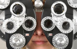 Cataract okok, szakaszában, a tünetek és a szürkehályog kezelésére