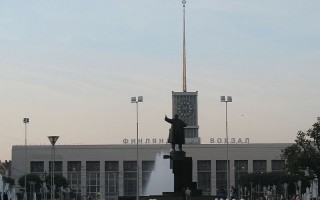 Complexul de fântâni din Piața Lenin, Centrul Sankt Petersburg