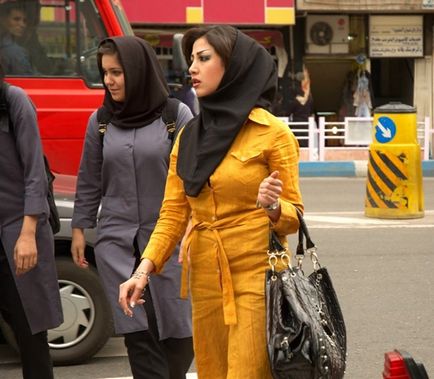 Boomul cosmetic în Iran - Iranul de azi