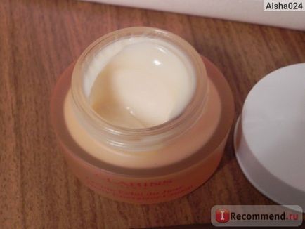 Crema de clarină a feței crema strălucitoare eclat du jour - 