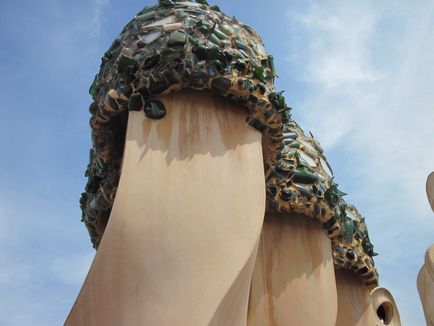 La Pedrera este ultima clădire civilă a lui Gaudi