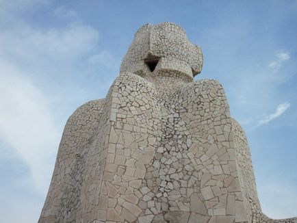 La Pedrera este ultima clădire civilă a lui Gaudi