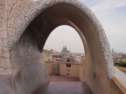 La Pedrera este ultima clădire civilă a lui Gaudi