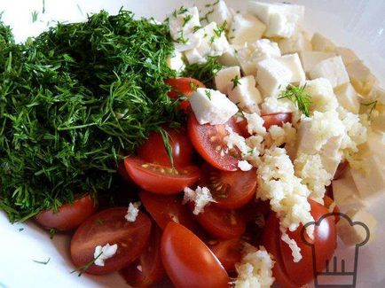 Egyszerű újévi saláta - a hó alatt - koktélparadicsommal, lágy sajt recept lépésről lépésre fotók