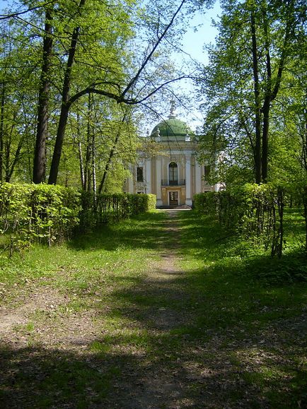 Кращі історичні сади і парки Москви